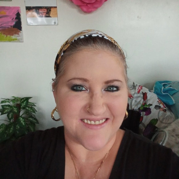 Meet your Posher, Jami lyn - Picture 1 of 1